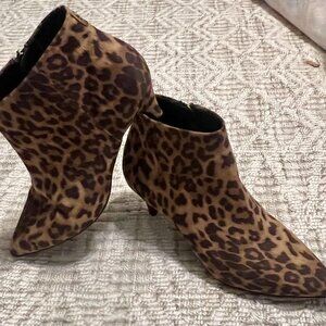 Circus by Sam Edelman Kirby Leopard Booties